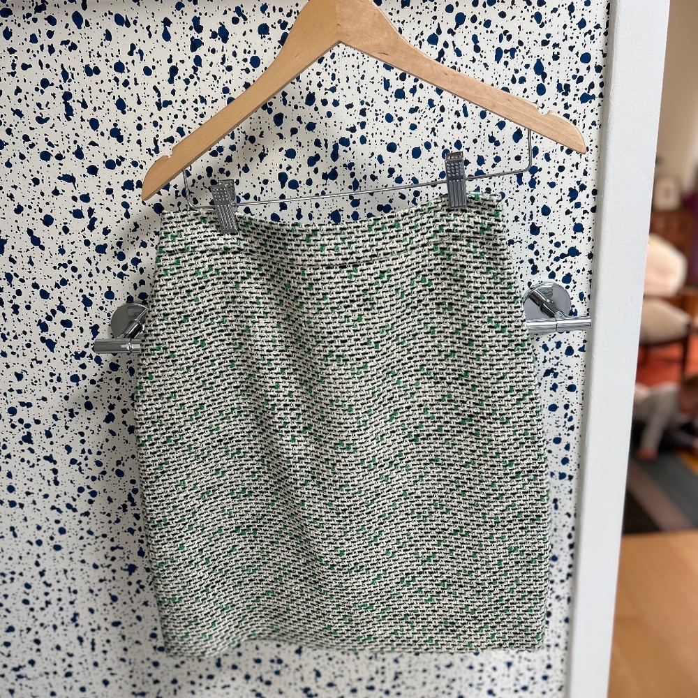 Kate Spade tweed pencil skirt (size 4)
